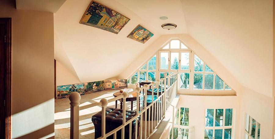 Boutique Hotel Villa P อุชโฮรอด ภายนอก รูปภาพ